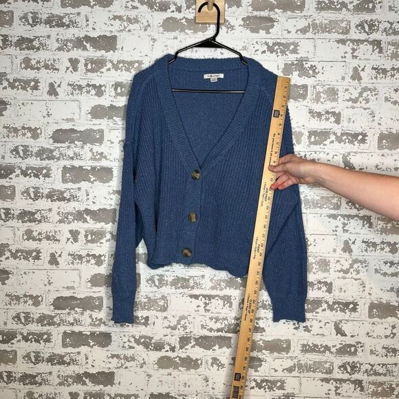 American Eagle | women blue knitted cardigan sweater - Picture 5 of 10